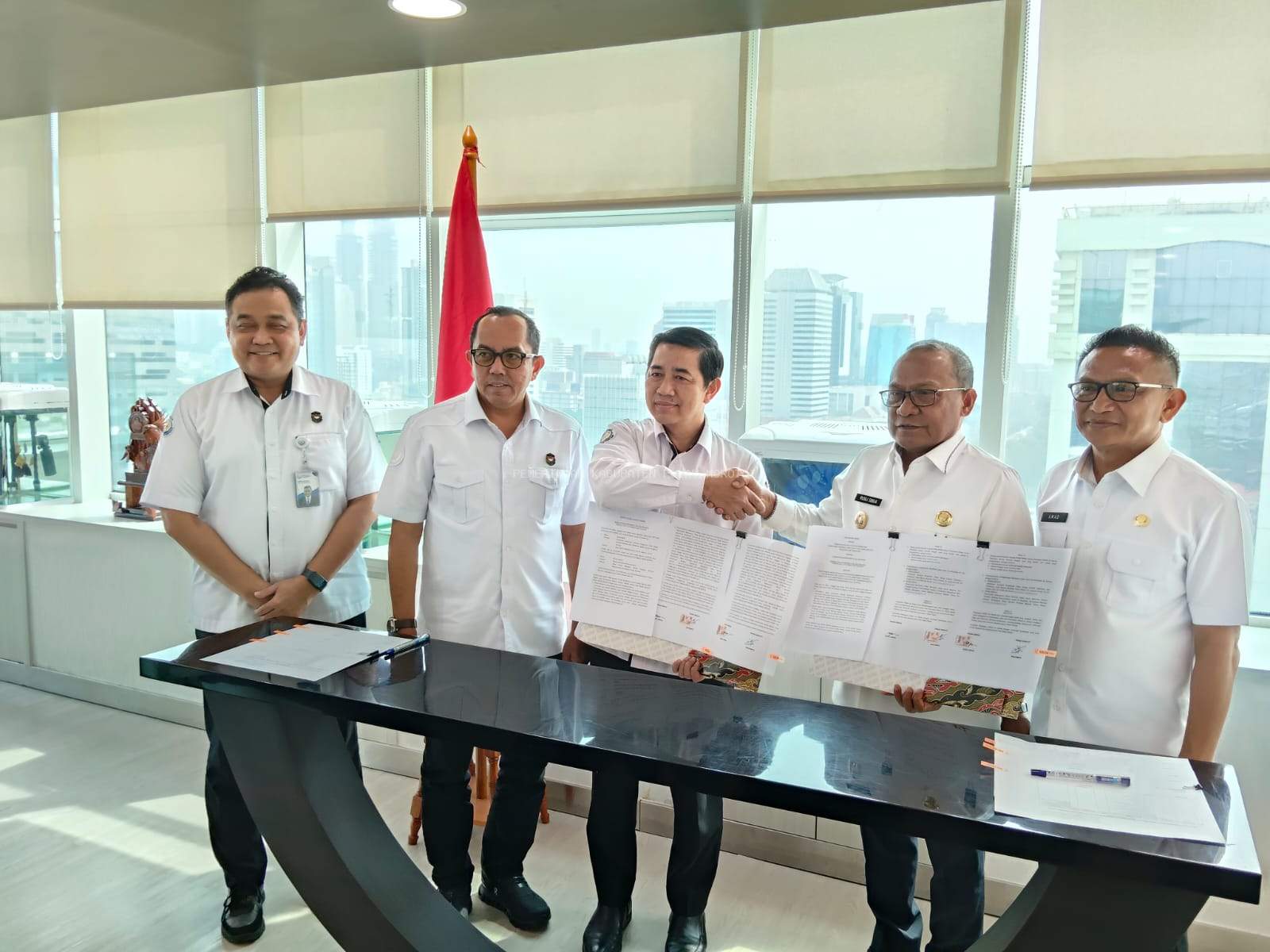 Penghargaan Membanggakan, Pustakawan Kabupaten Pulau Morotai Raih Pustakawan Terbaik Nasional